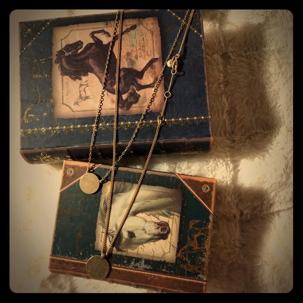 Layering necklace